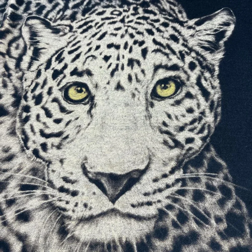 Vintage 90s Leopard Print T‑Shirt | Fruit of the Loom XXL - Picture 5 of 6